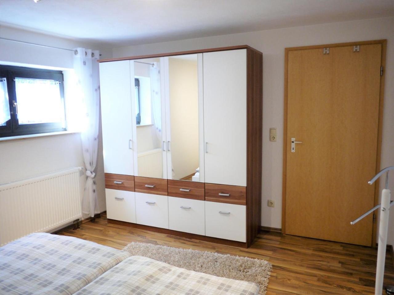 Ferienwohnung-Apartment Regnitztal Buttenheim ภายนอก รูปภาพ